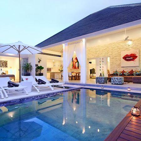Villa Dheva Seminyak Quarto foto